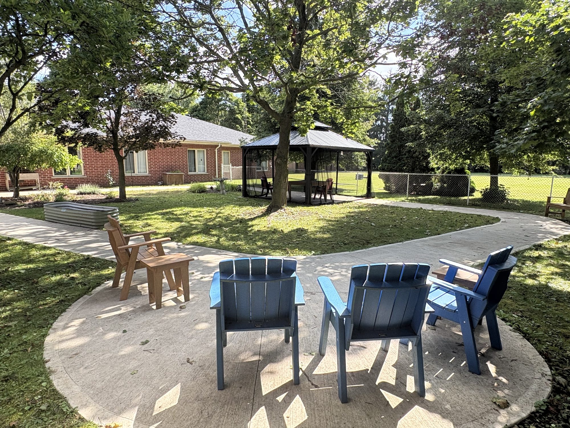 Outdoor seating courtyard